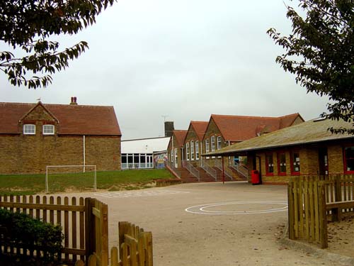 Three ages of Buildings at School 2007
